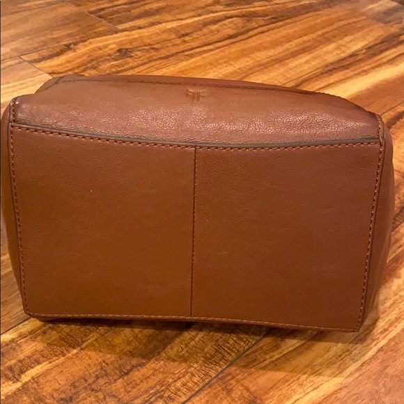 Cognac leather Frye bag, NWT - Picture 3 of 7